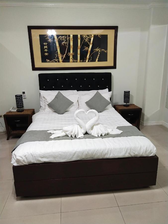 אנגלס Bourbon St Apts Condo 16 מראה חיצוני תמונה