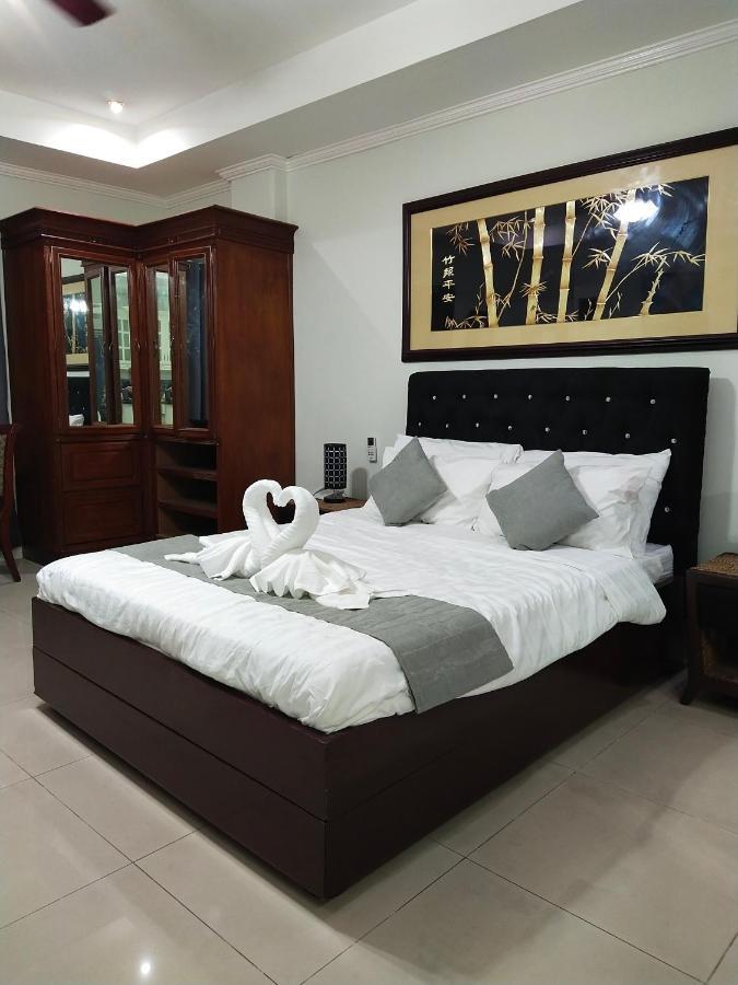 אנגלס Bourbon St Apts Condo 16 מראה חיצוני תמונה